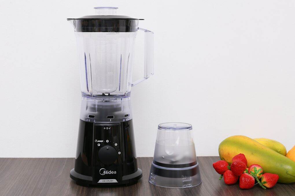 Máy xay sinh tố midea mj-bl45 hàng chính hãng 100% loại máy máy xay sinh tố công suất: 450 w chức năng chính: xay gia vị: hành, tỏi, ớt, nấm,...xay hạtxay rau củxay sinh tốxay súpxay được đá cối xay: 2 cốicối lớn 1.2 l - cối nhỏ 0.2 l chất liệu c