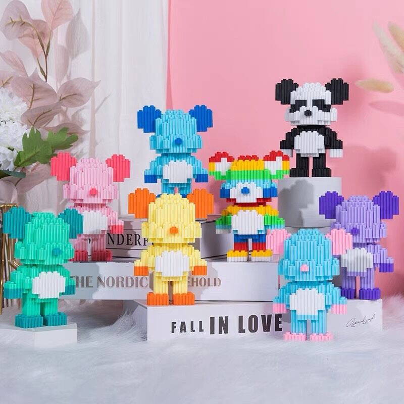 Đồ chơi mô hình lắp ráp gấu bearbrick 12cm - đồ chơi lắp ráp thông minh

đồ chơi mô hình lắp ráp gấu mini đáng yêu cho bé