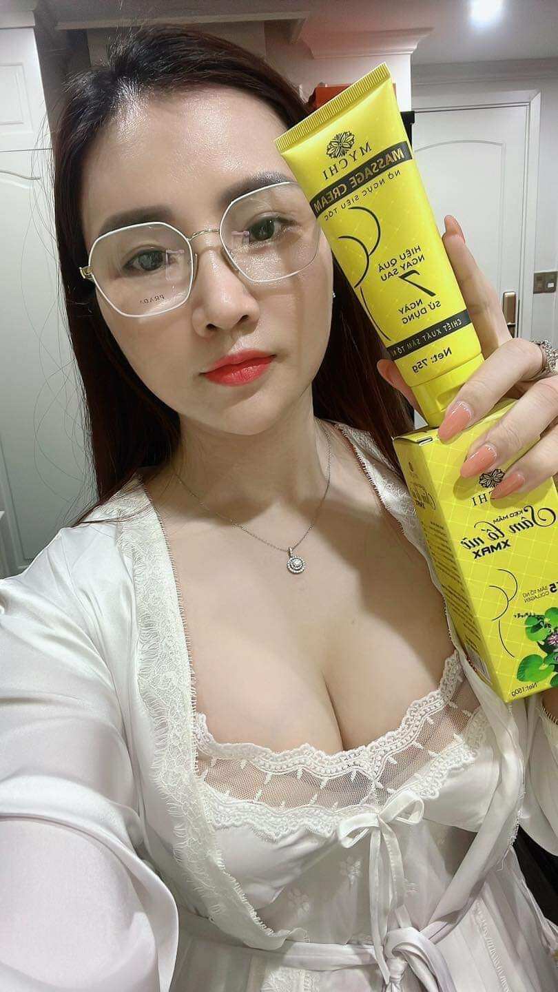 [FreeshipMAX] Kem massage nở ngực siêu tốc của thảo mộc 37{tặng dây đo }
