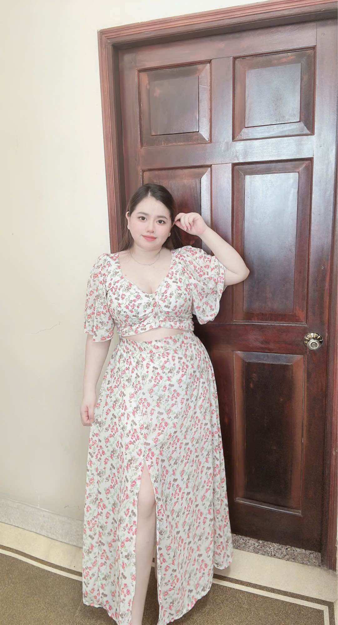 [Bigsize 65-90kg] Set áo chân váy voan xẻ tà