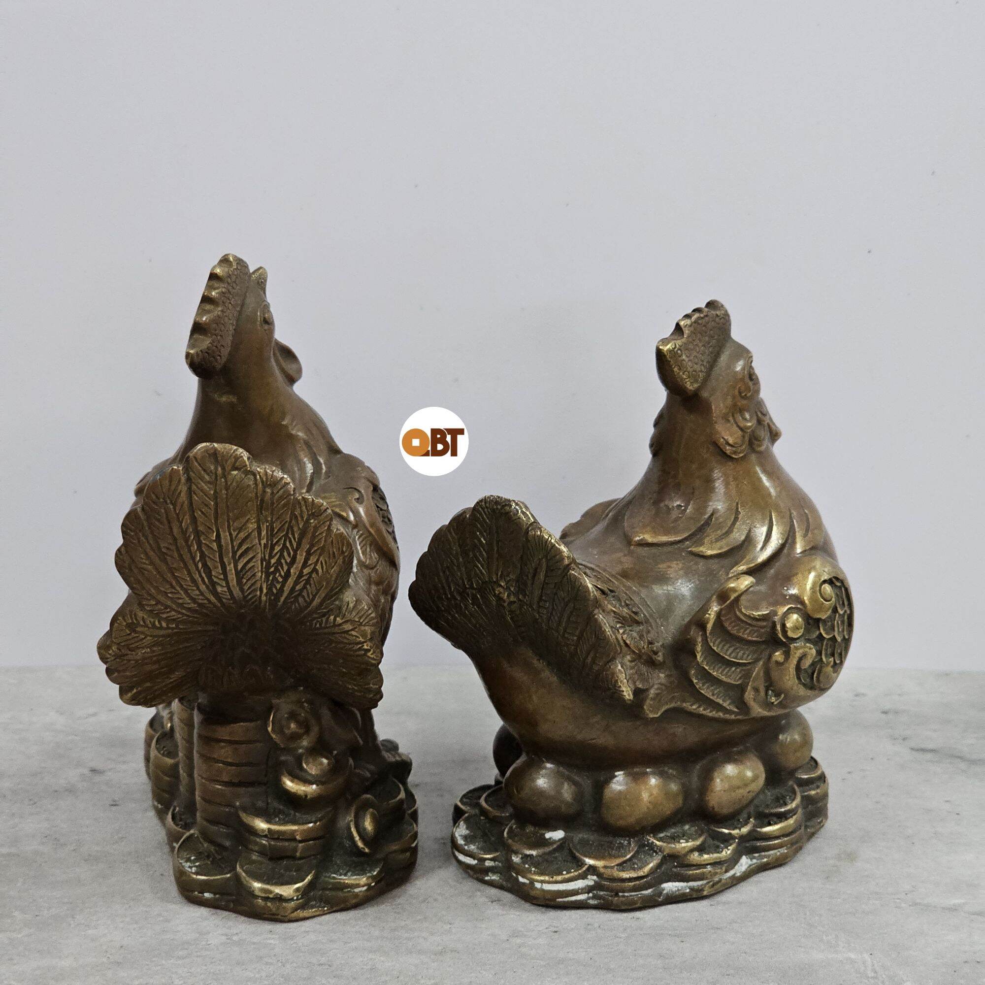 Cặp gà trống mái bằng đồng
