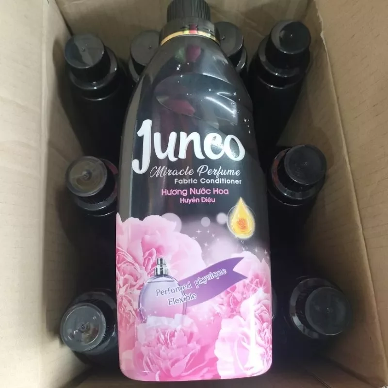 NƯỚC XẢ VẢI JUNCO CHAI 800ml