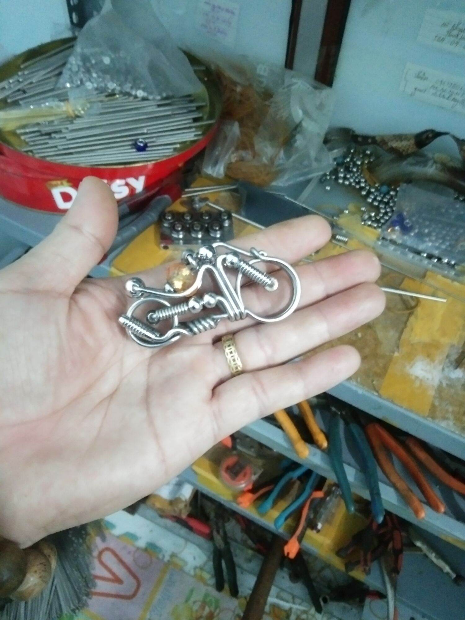 Móc khóa thủ công inox