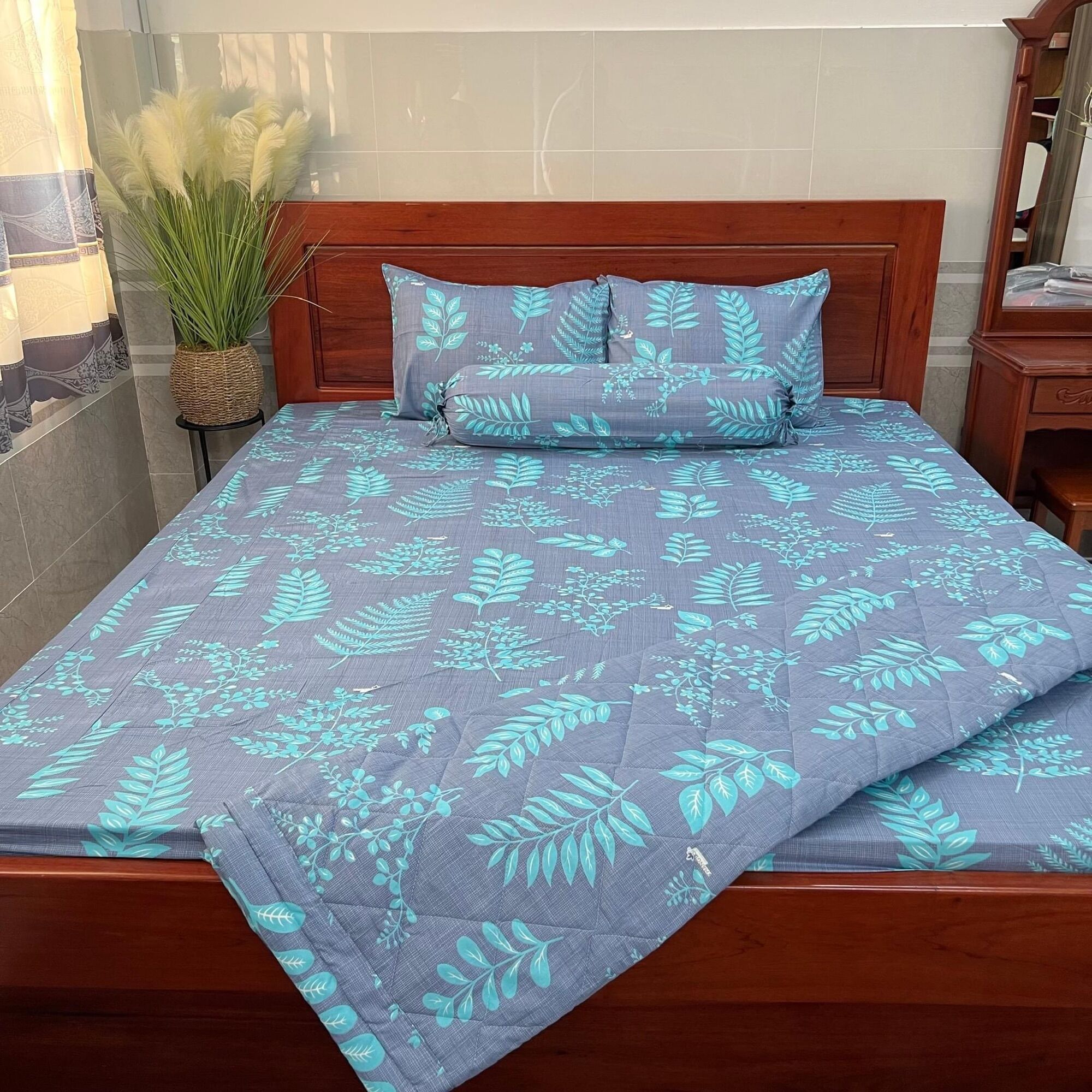 Bộ drap 1m6x2m + mền chần gòn cotton 100% cao cấp chuẩn logo cty