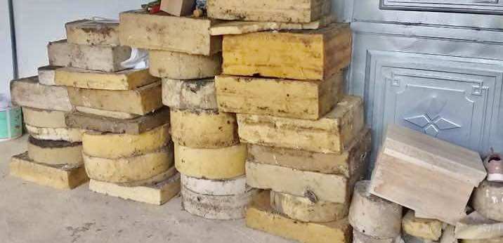1 Kg Sáp Ong Cô Cục | Mật Ong Manbu