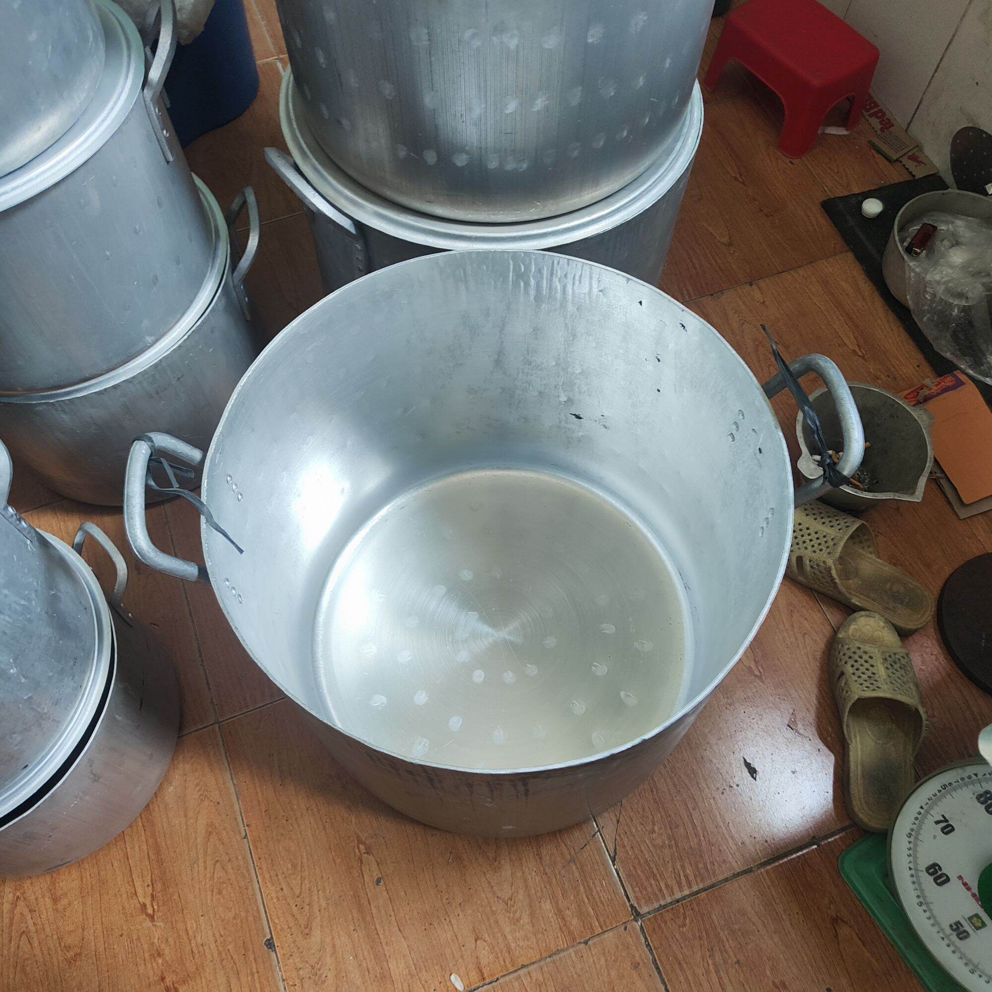 NỒI NHÔM GÒ ( 30 lít, 36lit,40 lít ,50 lít) rất dầy