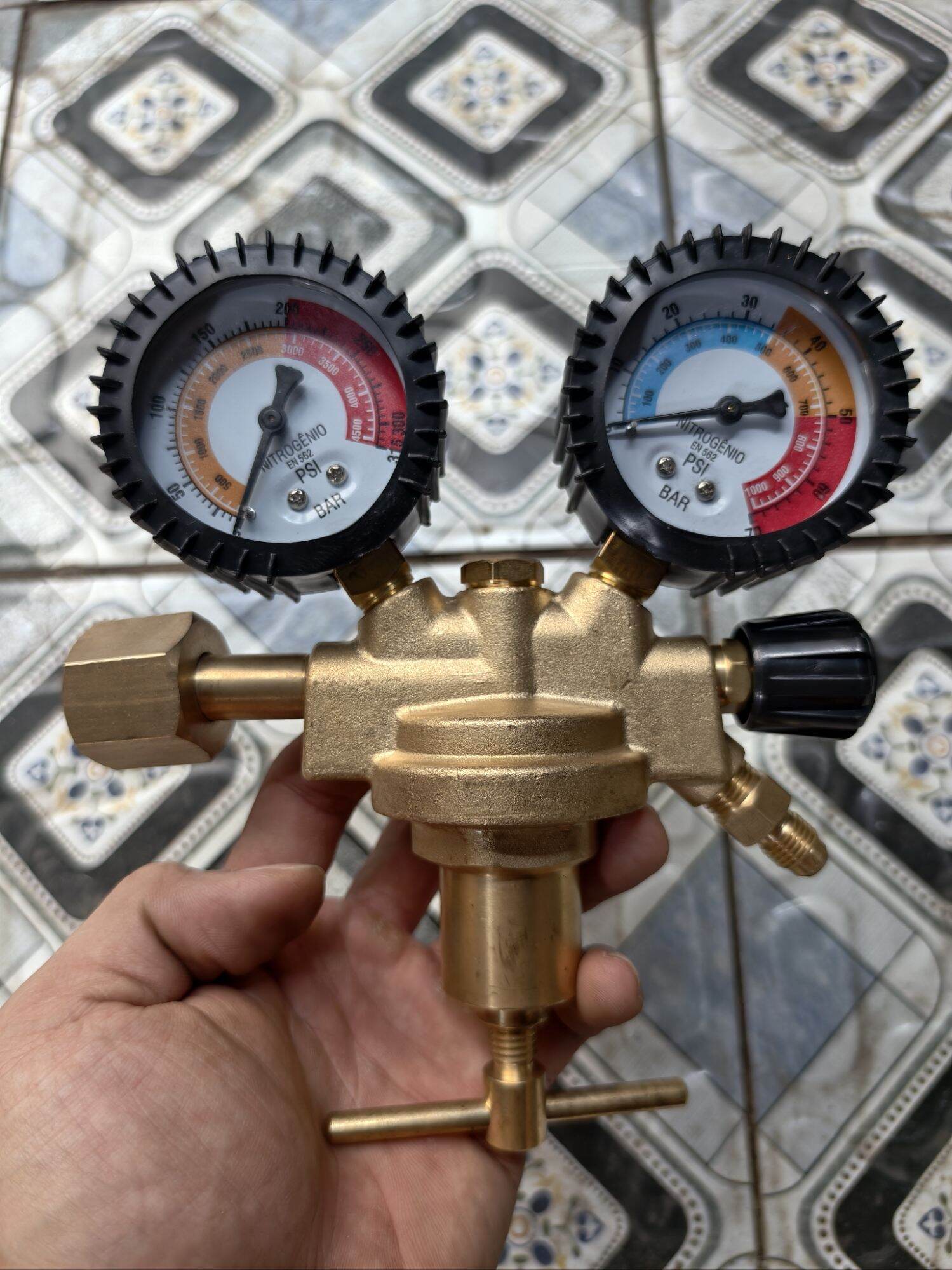 Đồng hồ điều áp nito bản cao cấp