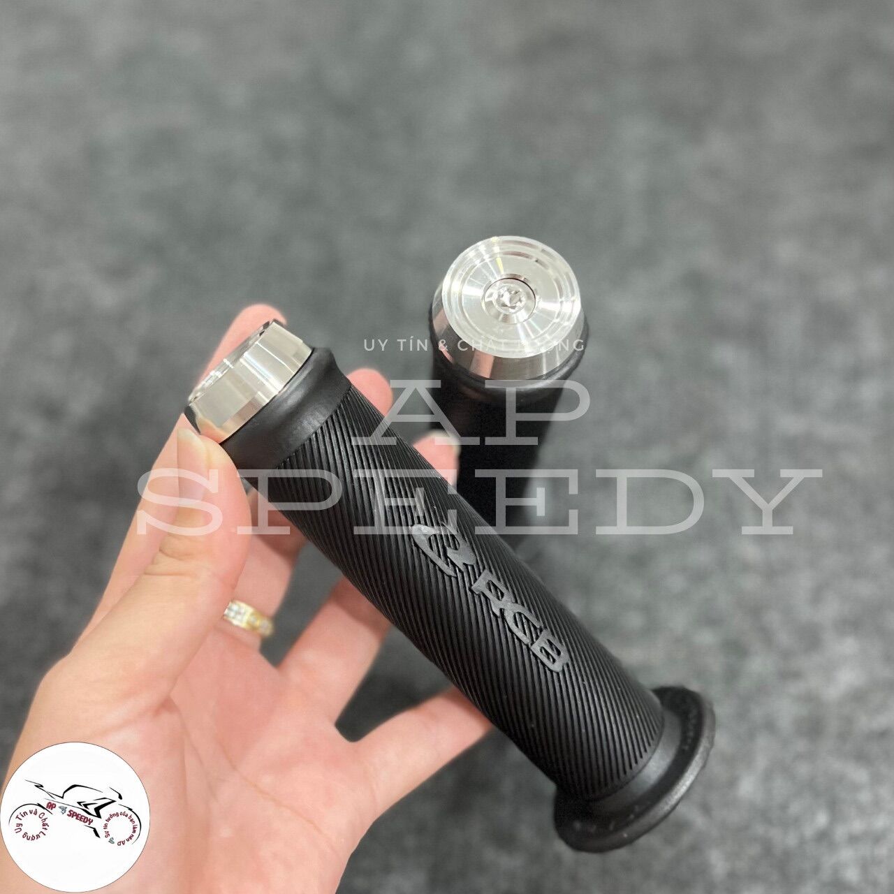 Bao tay Racing Boy chính hãng kèm gù V6 inox 304