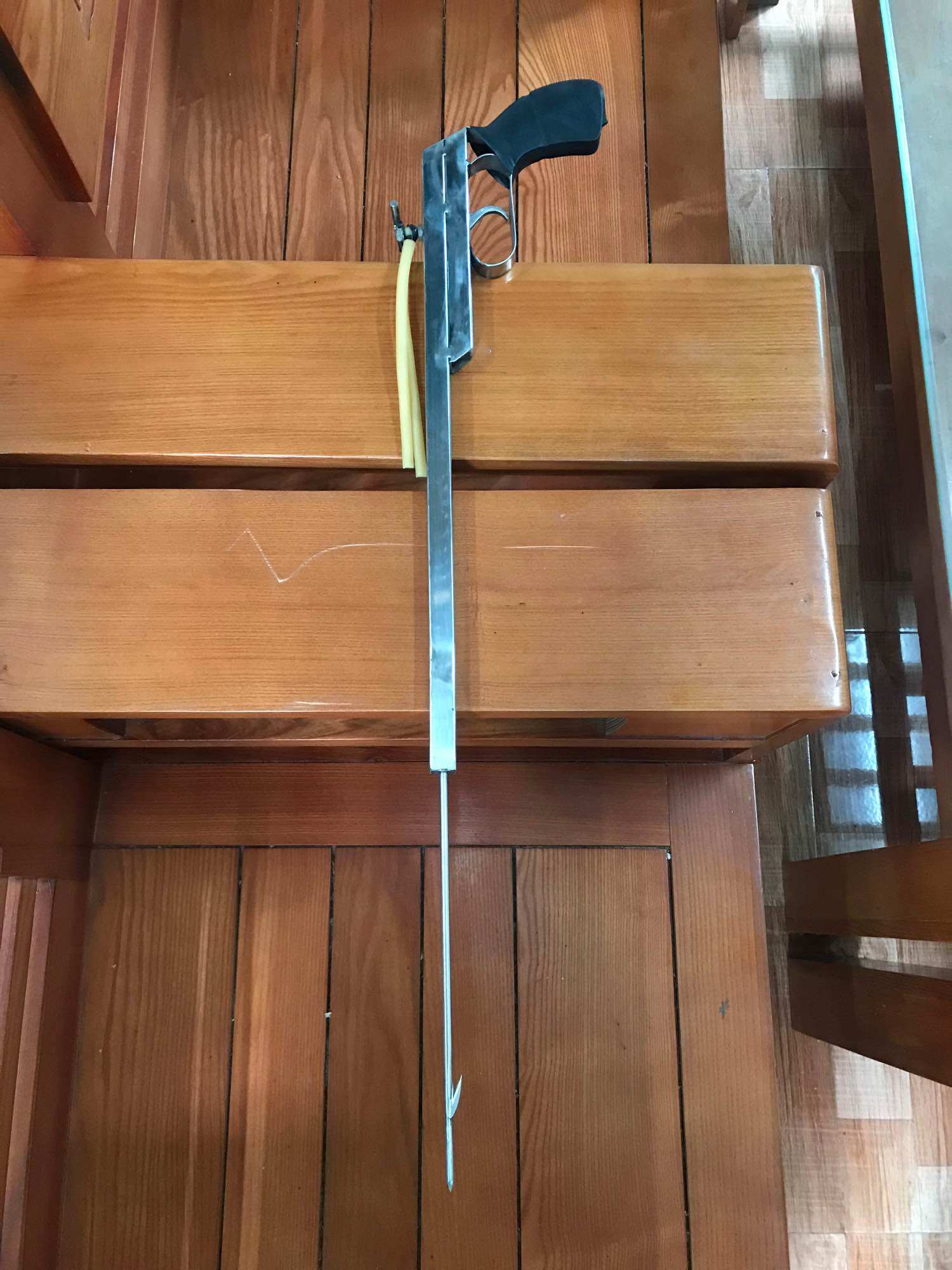 Mẫu 1 chạc(chất liệu inox)