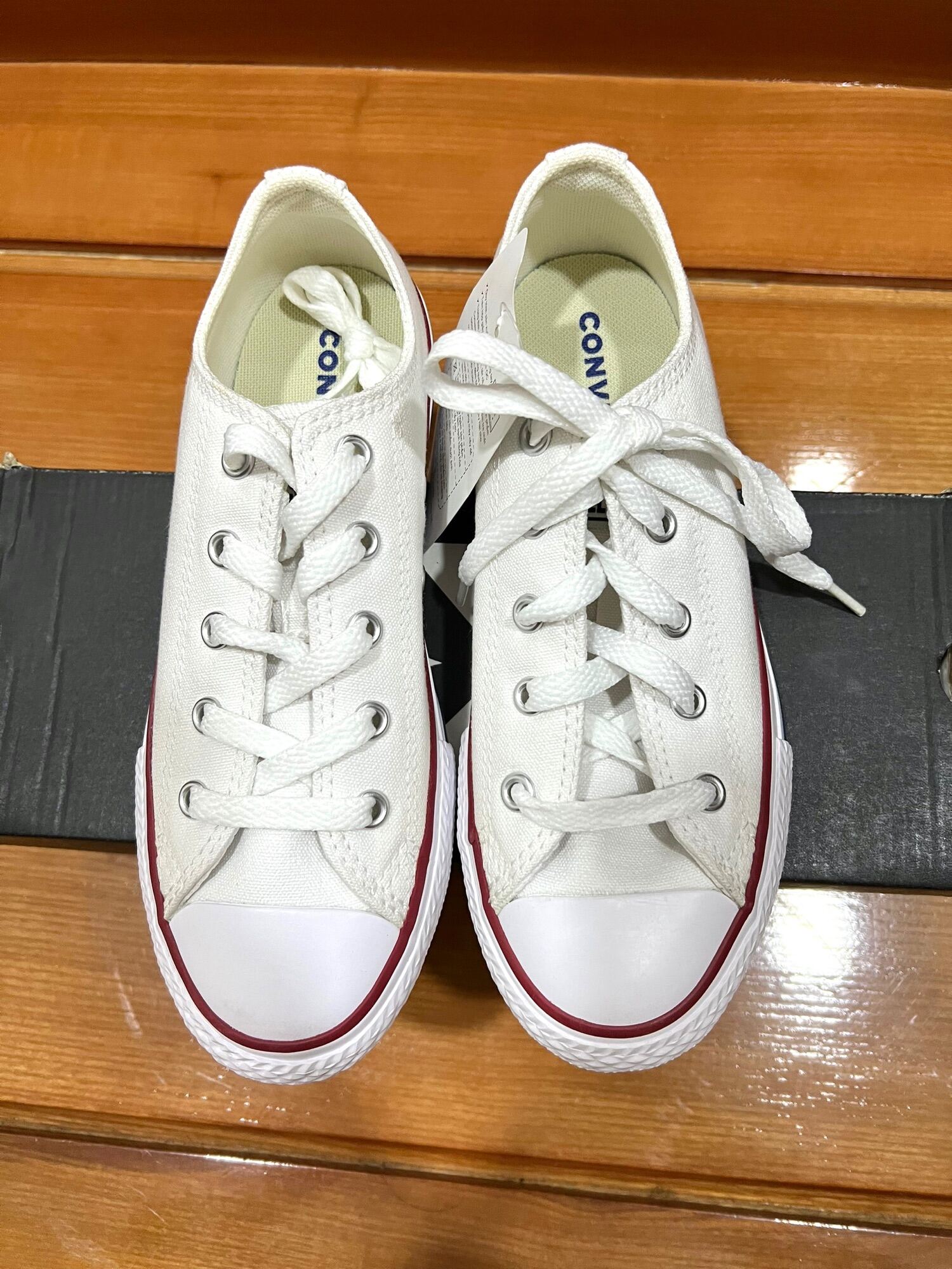 Hàng chính hãng, mới 100% Giày Converse Kid Classic Màu Trắng