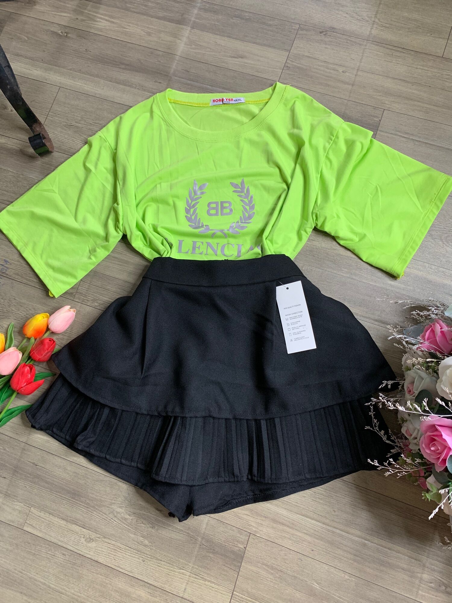 Set chân váy+áo thun (Áo shop giao ngẫu nhiên muốn chọn áo ib shop nhé)