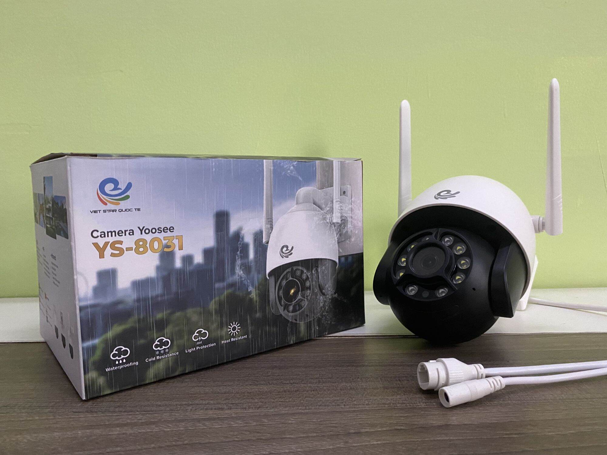 Camera wifi PTZ YOOSEE ngoài trời xoay 360 độ phân giải 3.0Mp