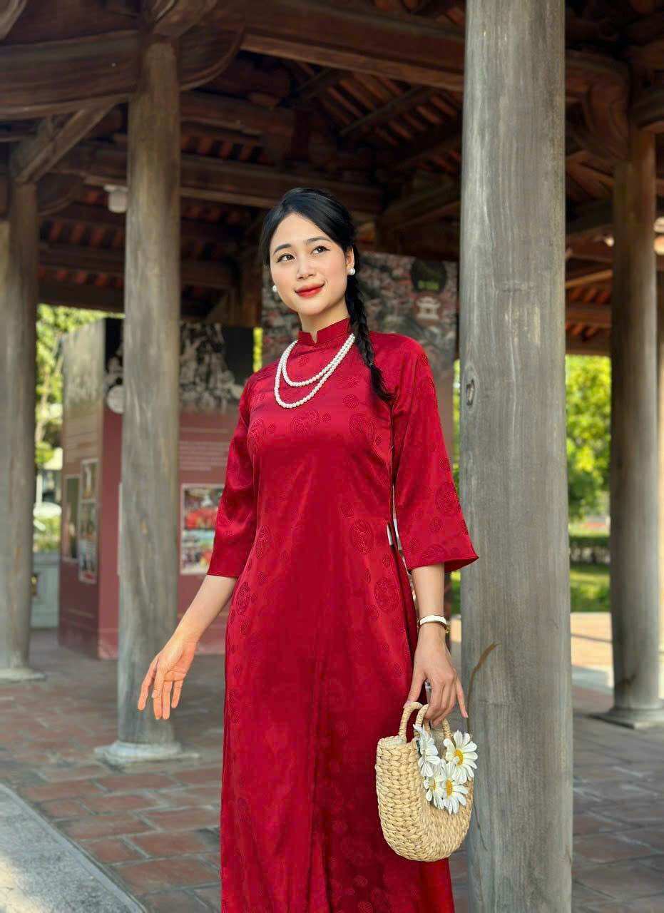 Áo Dài Gấm Chữ Hỷ Dáng Suông Cao Cấp