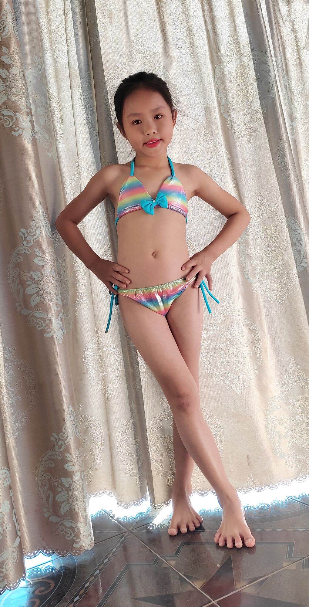 bikini 2 mảnh cho bé yêu
