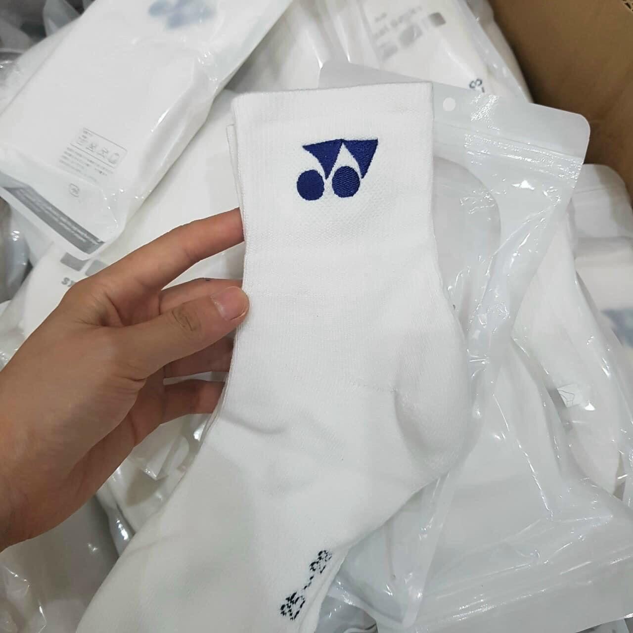Vớ/ tất yonex trắng xịn 25 - 28 cm