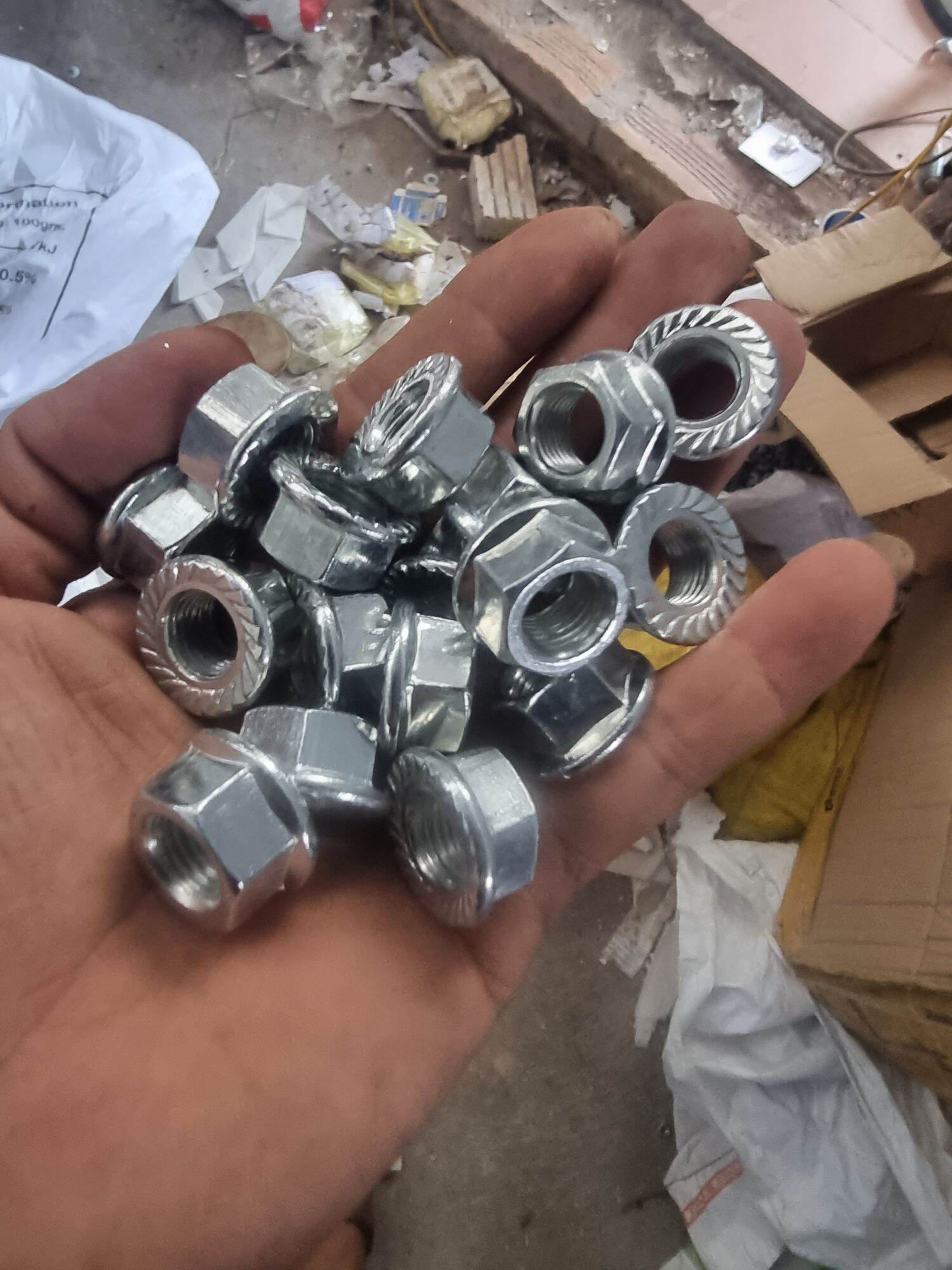 50 ê cu liền long đen M12x1.25 lắp cho trục xe máy