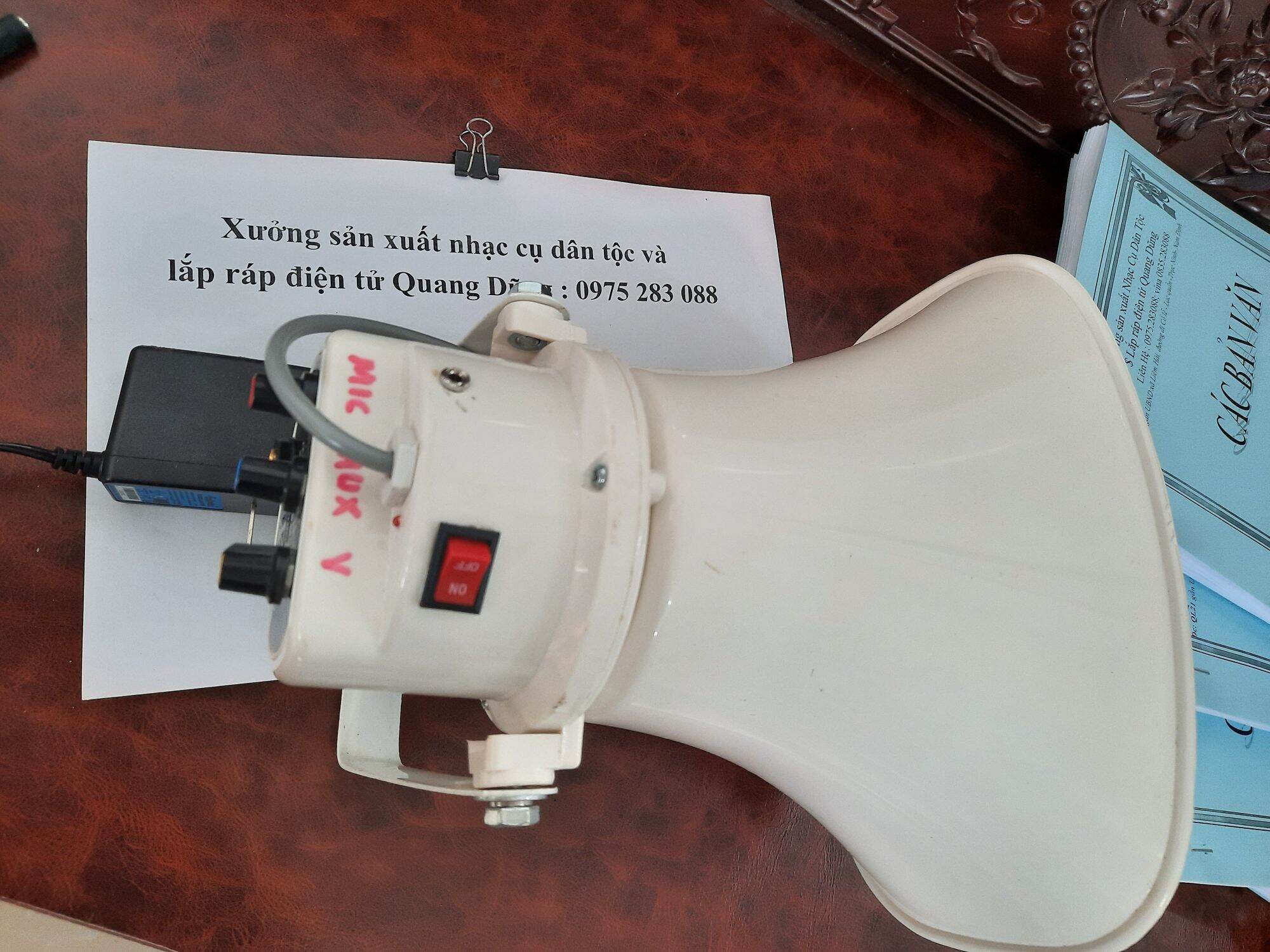 Tăng âm đàn bầu có vang nhại