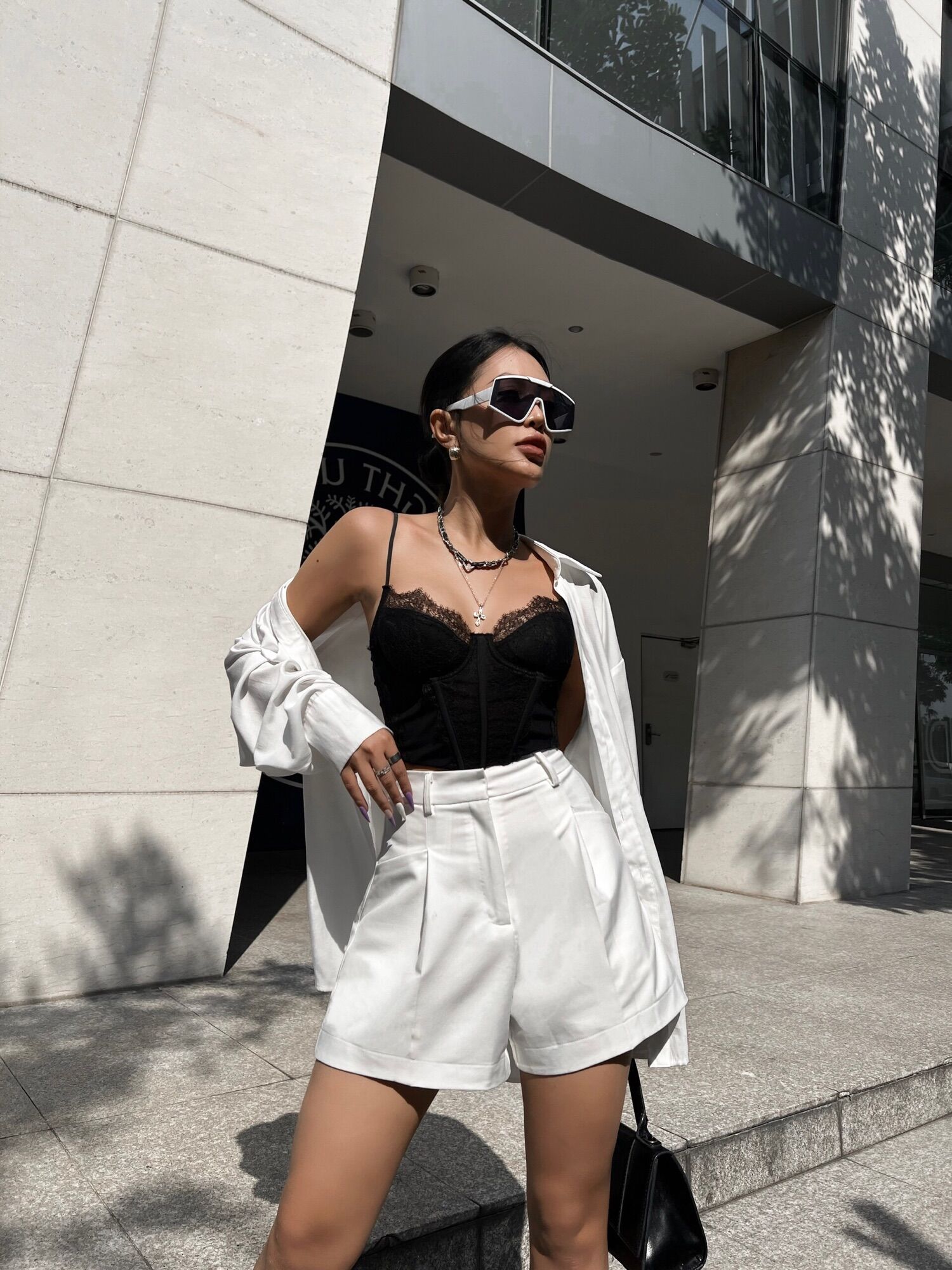 JAMELIE Kirby Short - White Version