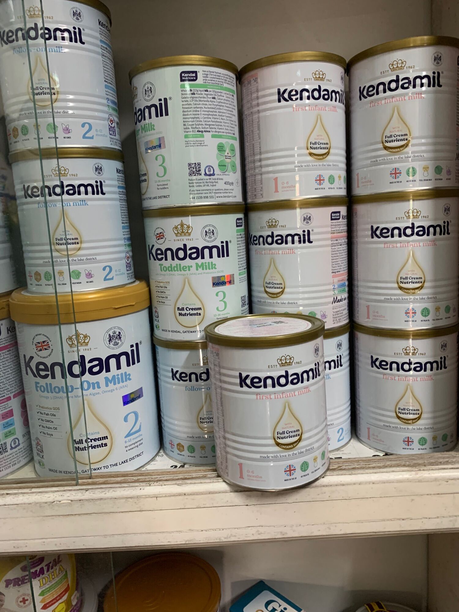 Sữa bột kendamil hôp 900g cho bé từ 0-36m thumbnail
