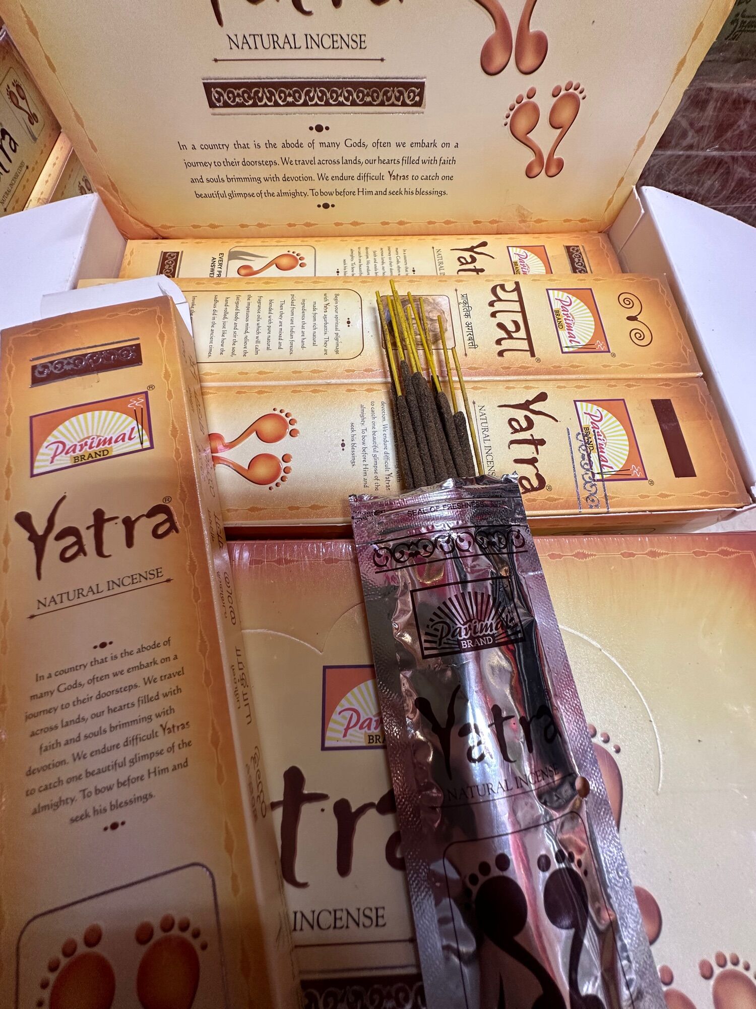 Nhang ấn độ yatra, cao 30cm, thẻ 11 cây