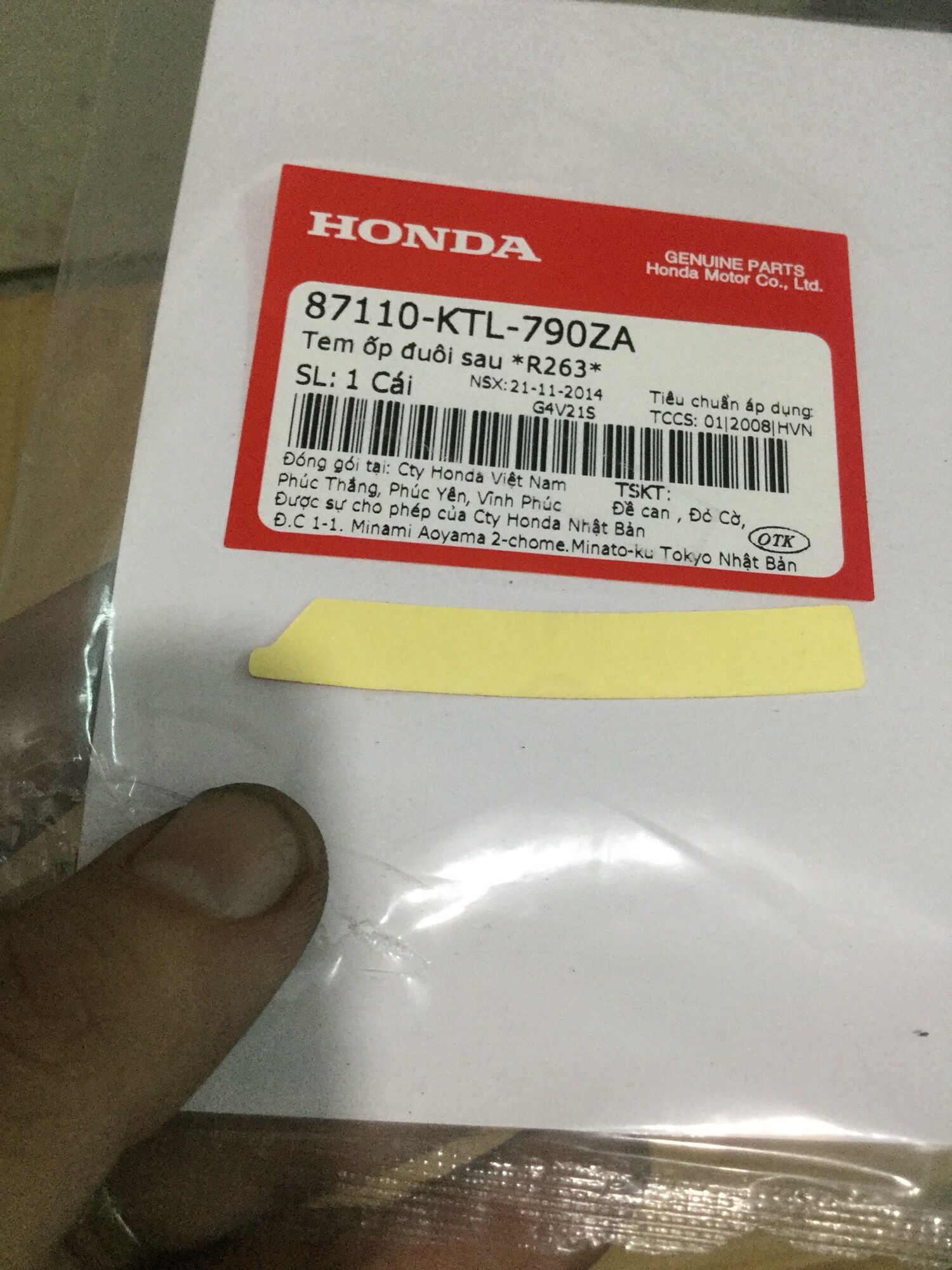 Tem Chữ Honda nền đỏ
