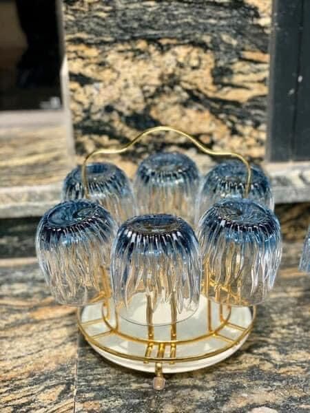 Kệ úp cốc mạ vàng hoàng gia