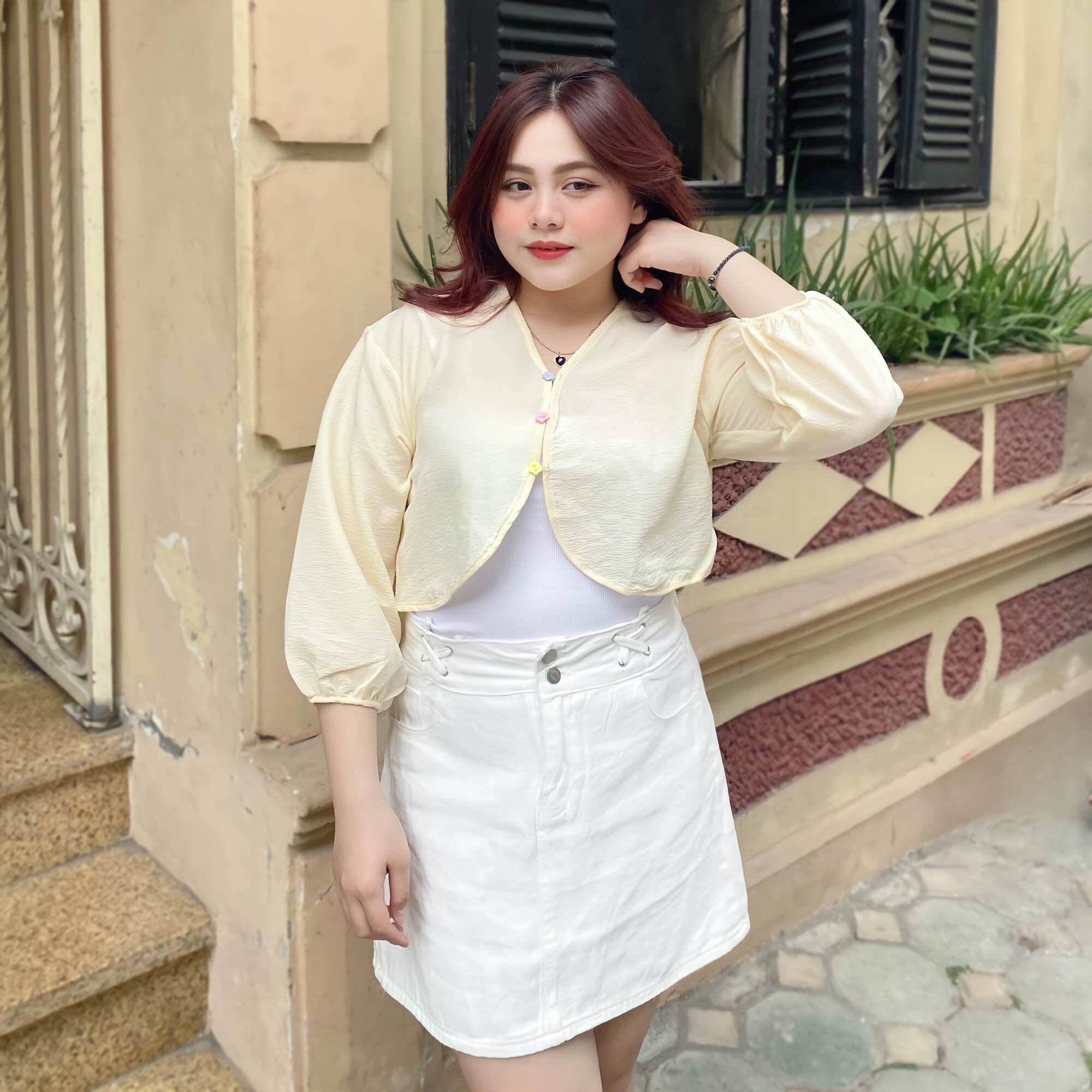 OOTD BIGSIZE | Áo khoác cardigan mỏng cúc hoa