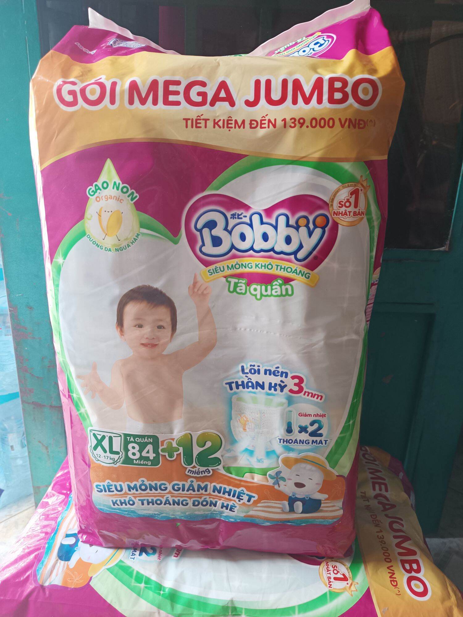 Giao ngay Gói Tã quần Bobby Mega jumbo size XL 84+12 miếng