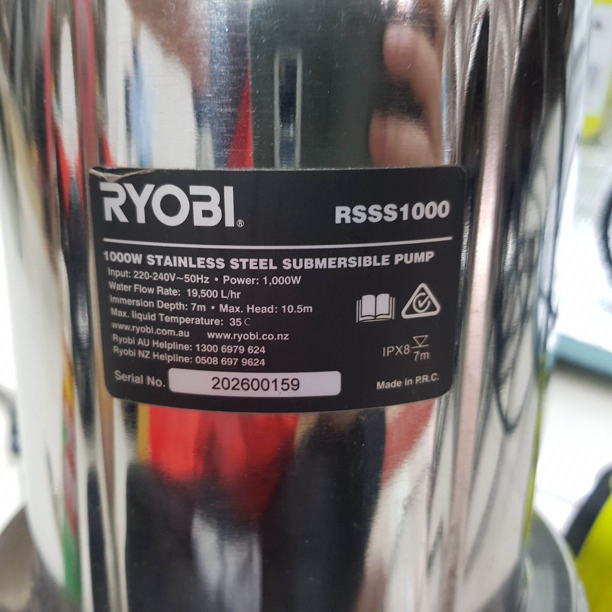 Máy bơm chìm(Tõm) Ryobi nhập Úc 1Hp1/3_1000w
