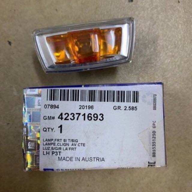 Đèn xi nhan tai xe / đèn xi nhan sườn Cruze , Lacetti Se, Lacetti CDX xịn GM