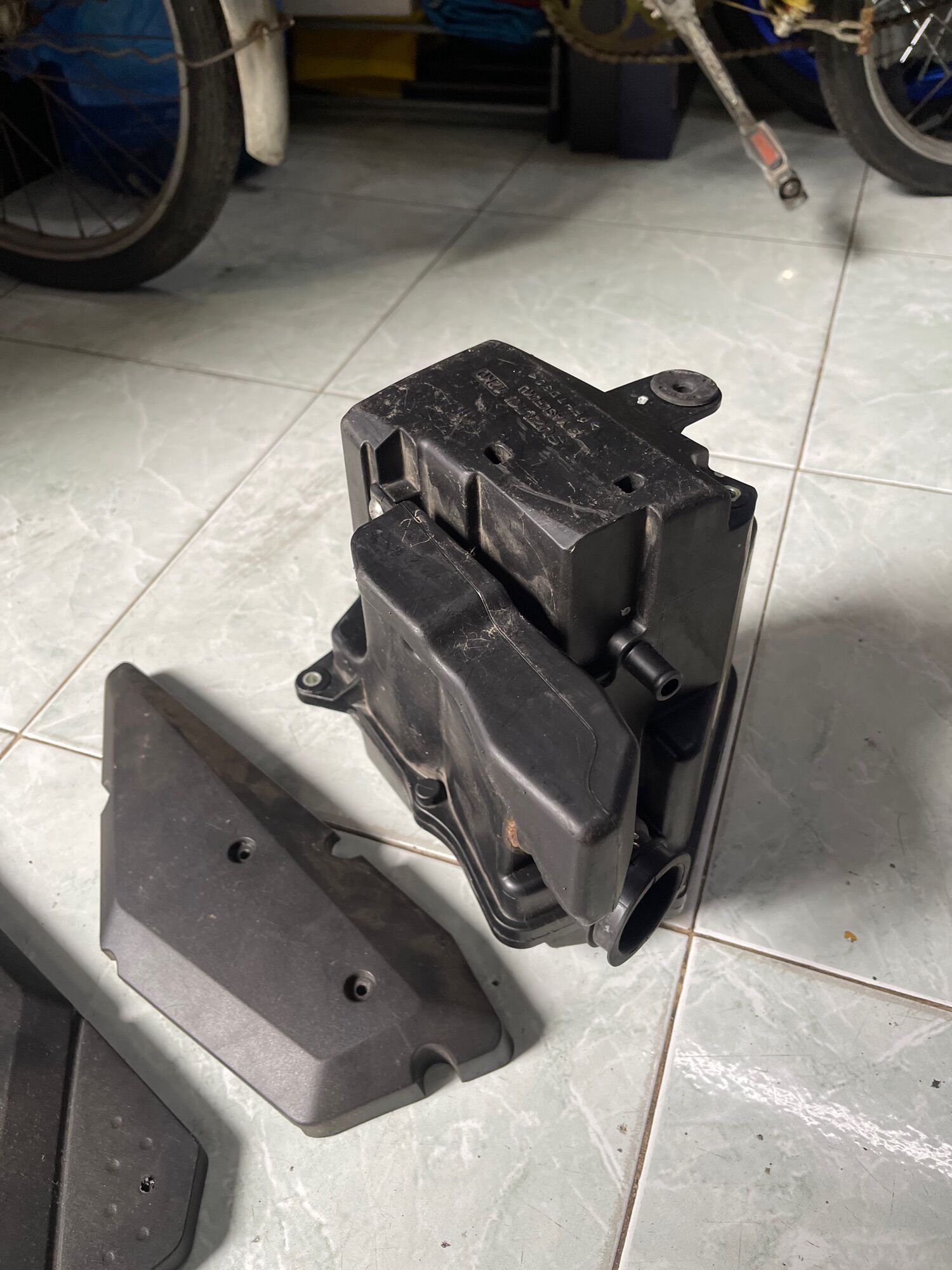 HỘP LỌC GIÓ ZIN SUZUKI SATRIA FI