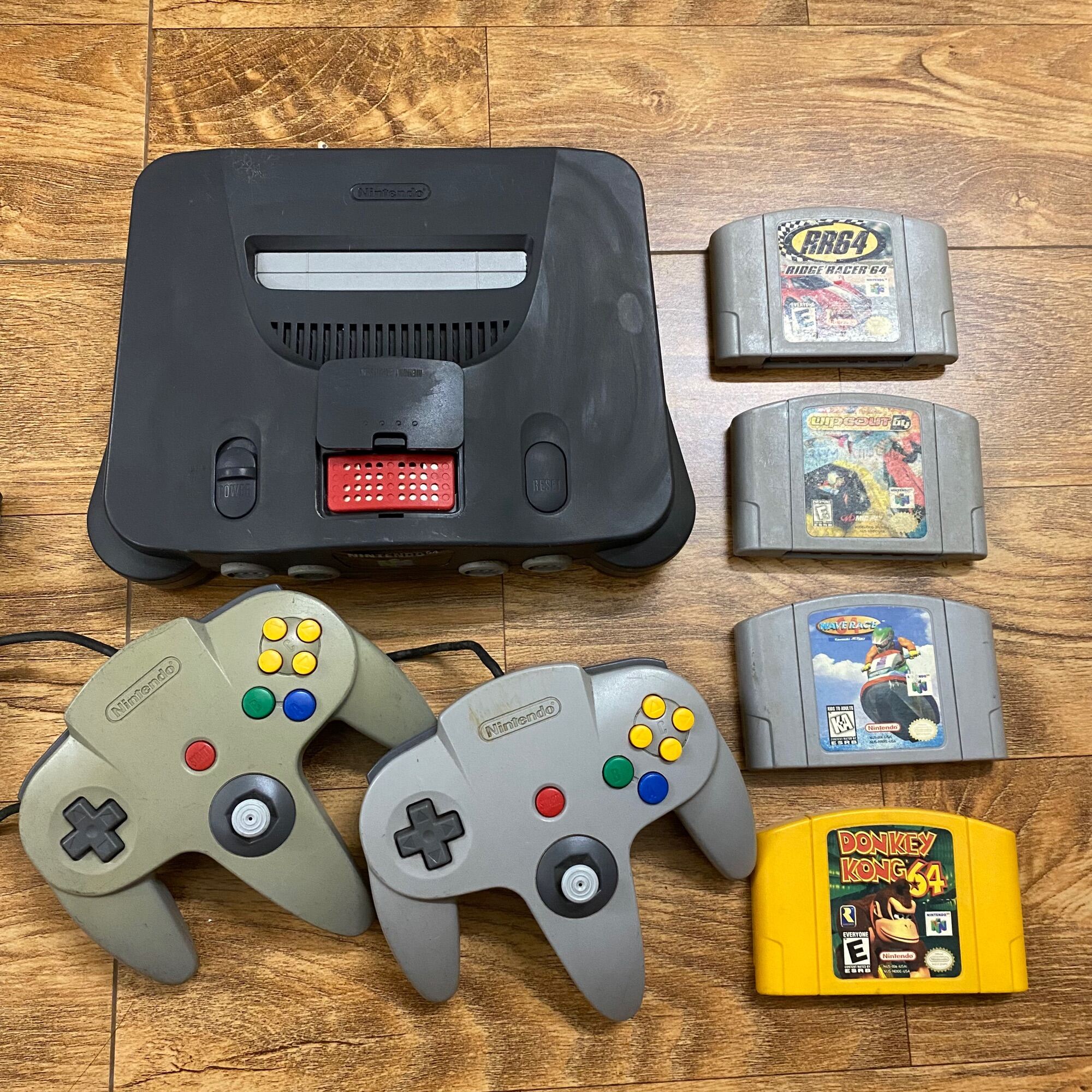 Combo máy game N64 kèm tay cầm và băng trò chơi