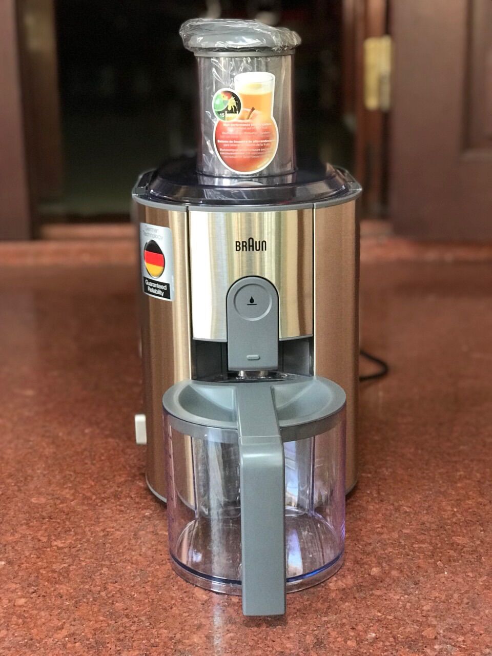Máy ép trái cây Braun J700