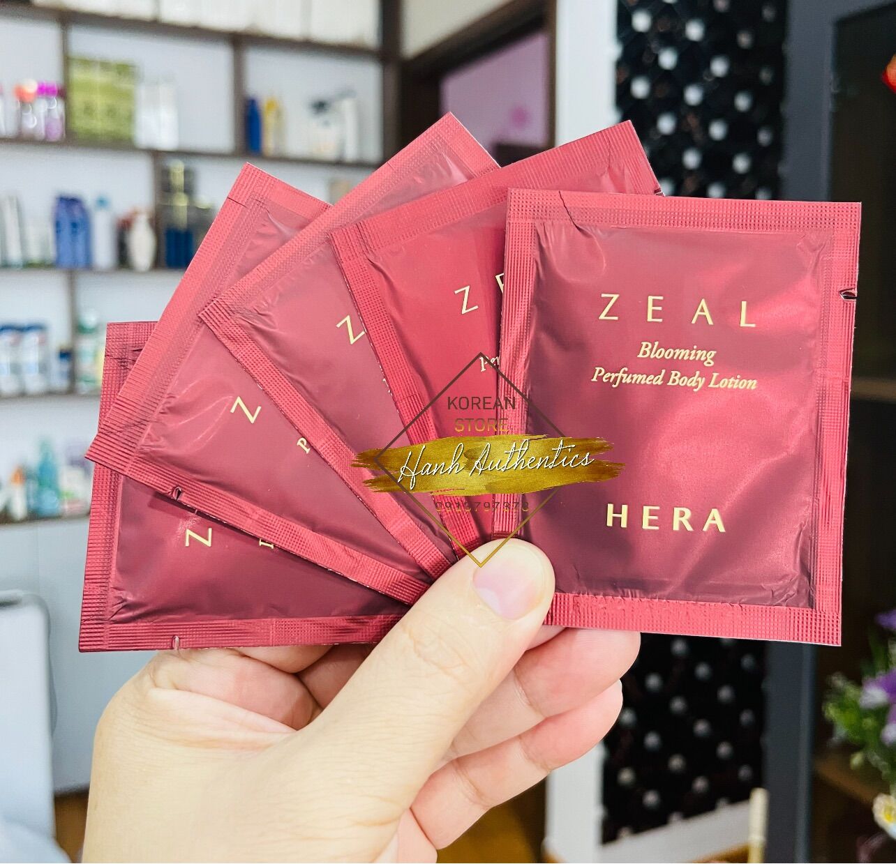 Sét 10 gói sữa dưỡng thể hera zeal blooming perfumed body lotion