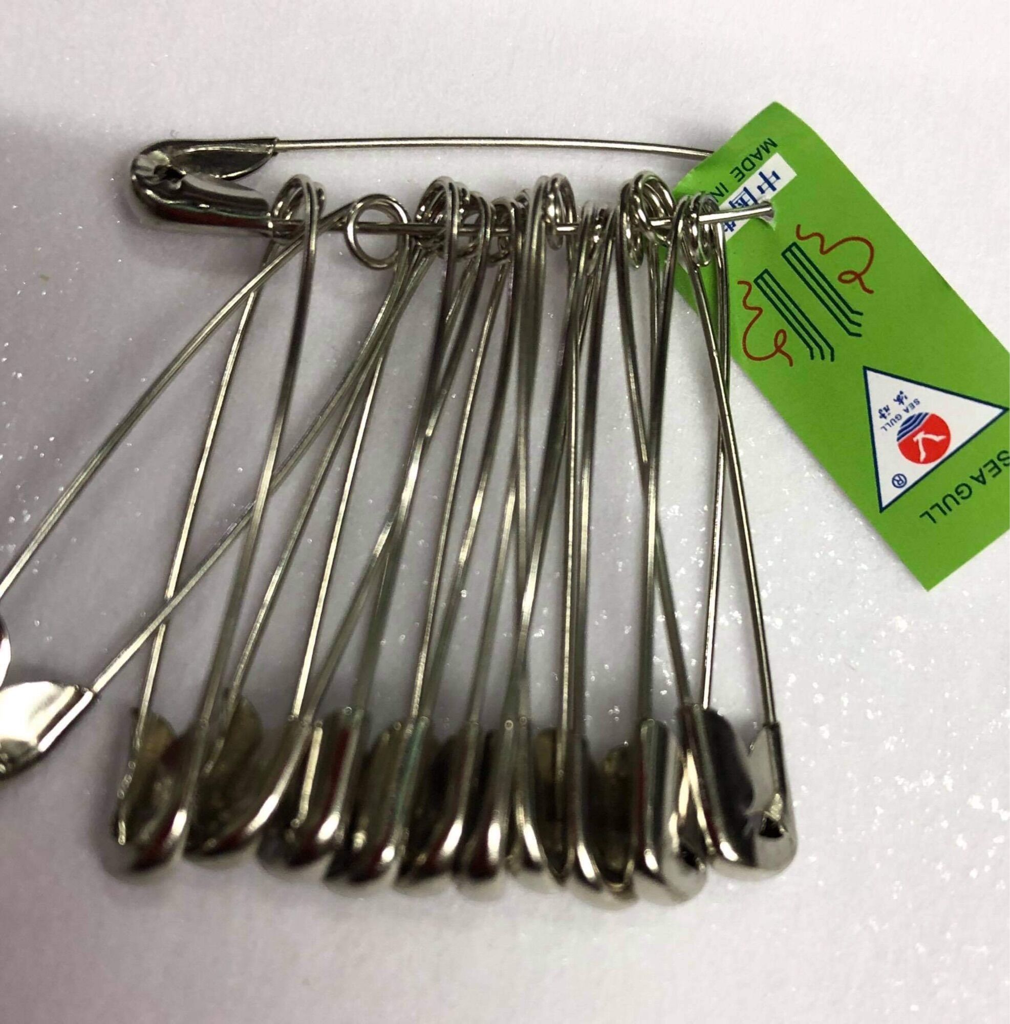 Kim tây kim băng cỡ trung dài 4,5cm, xâu 12 cây 5k
