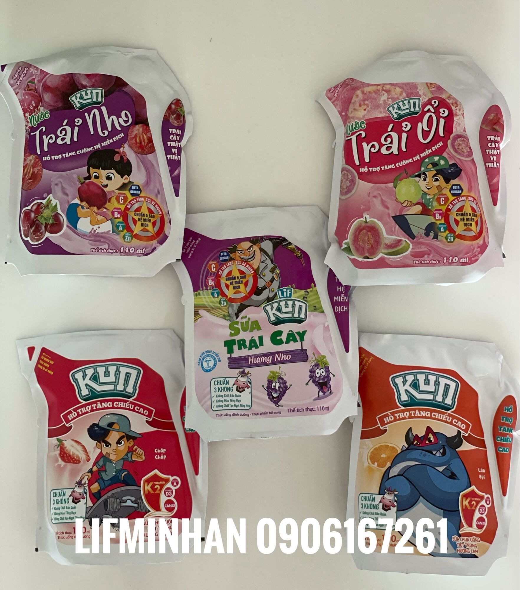 Sữa Kun mix 5 vị: sữa nho, sữa dâu, sữa cam, nước nho, nước ổi