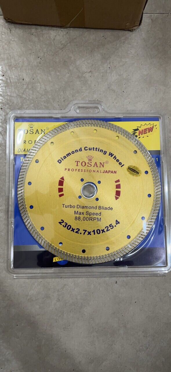 Lưỡi cắt đa năng tosan 230mm, lưỡi cắt gạch đa năng 2 tấc 3, lưỡi cắt bê tông 230mm, lưỡi cắt đá hoa cương 230mm , luoi cat da nang 230mm, lưỡi cắt gạch 230mm, đĩa cắt gạch 230mm, đĩa cắt đa năng tosan 230mm