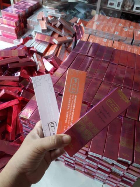 Dưỡng PCD kích màu môi sau Phun