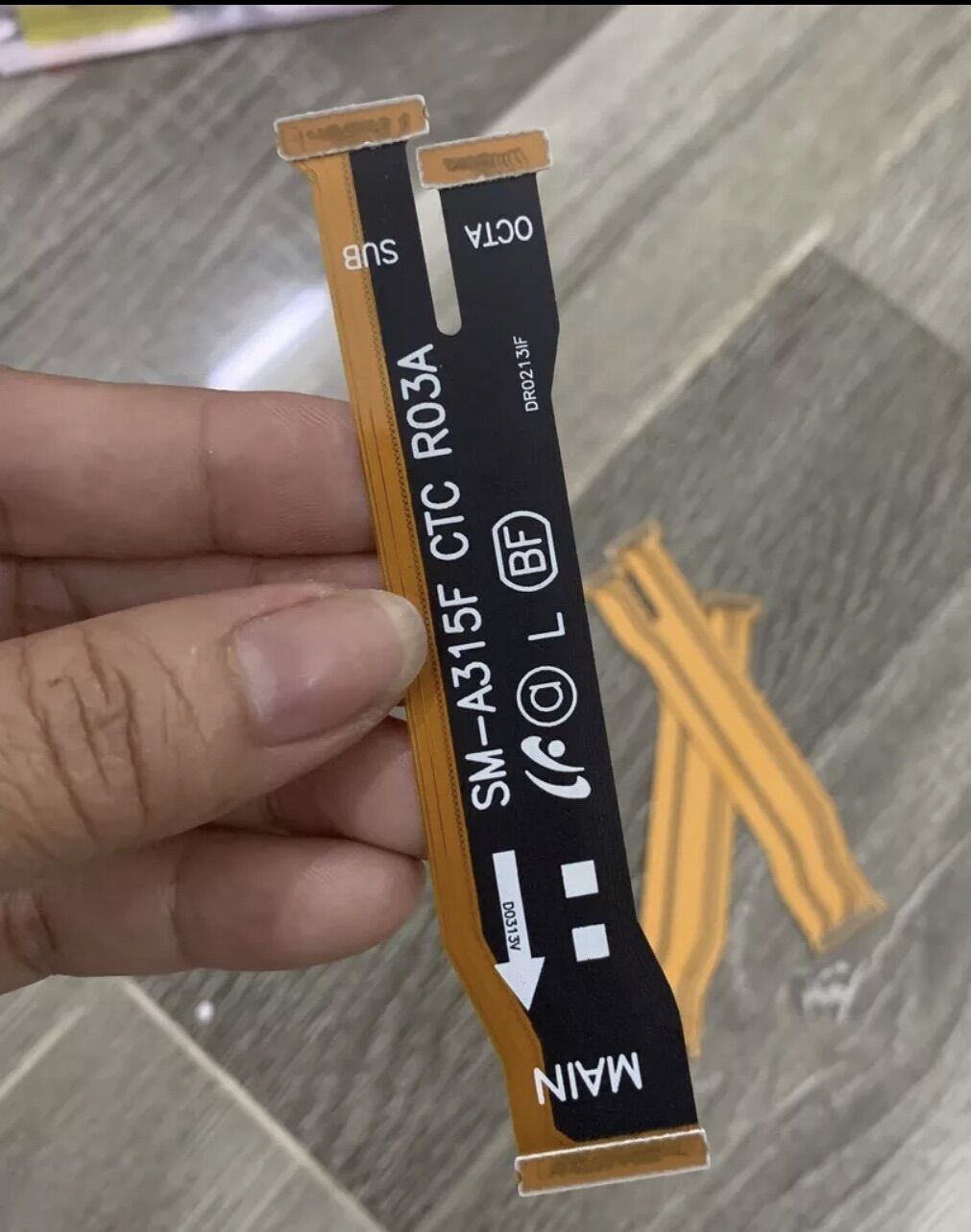 Cáp nối main samsung A31 zin