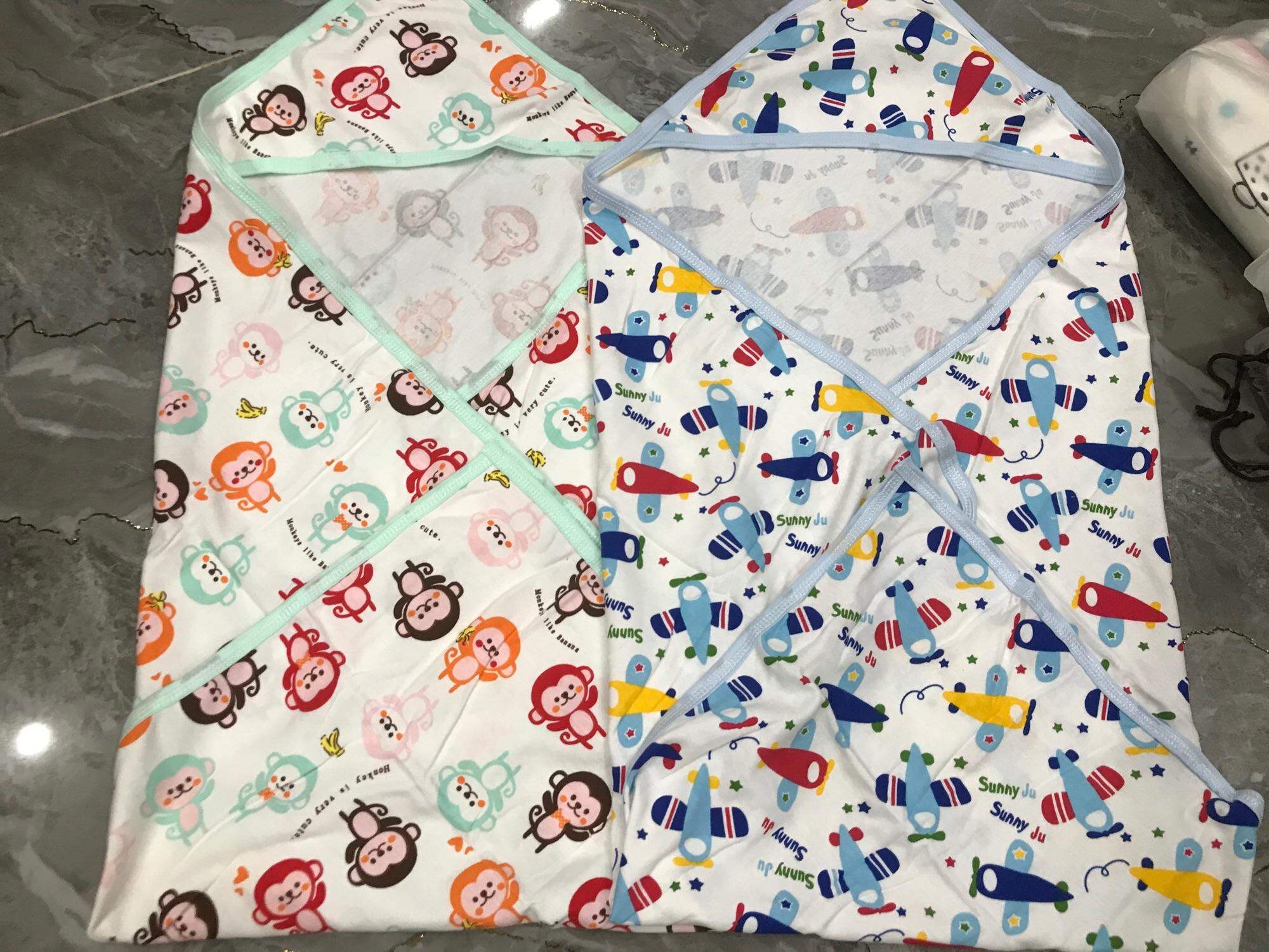 Chăn choàng chăn ủ bé sơ sinh có mũ D- 22 Khăn choàng có nón chuyên dùng cho bé sơ sinh Combo 2 cái