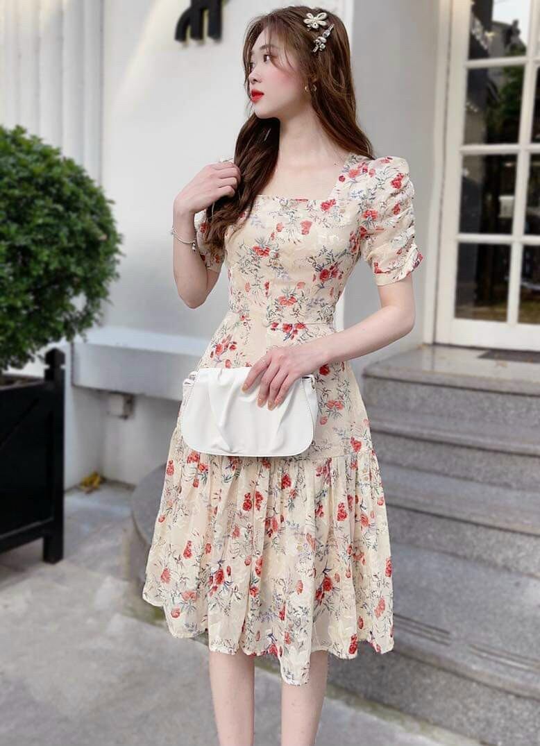 Đầm Lụa Hoa Tay Phồng Đính Nút Y HÌNH (có mút Ngực)