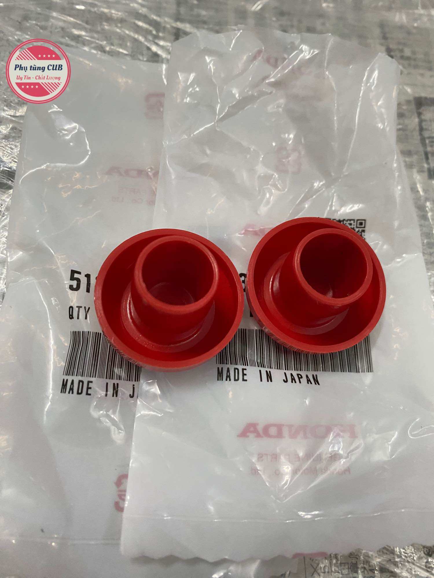 Nút chụp phuộc trước xe cub hàng zin mới ( giá 1 cặp )