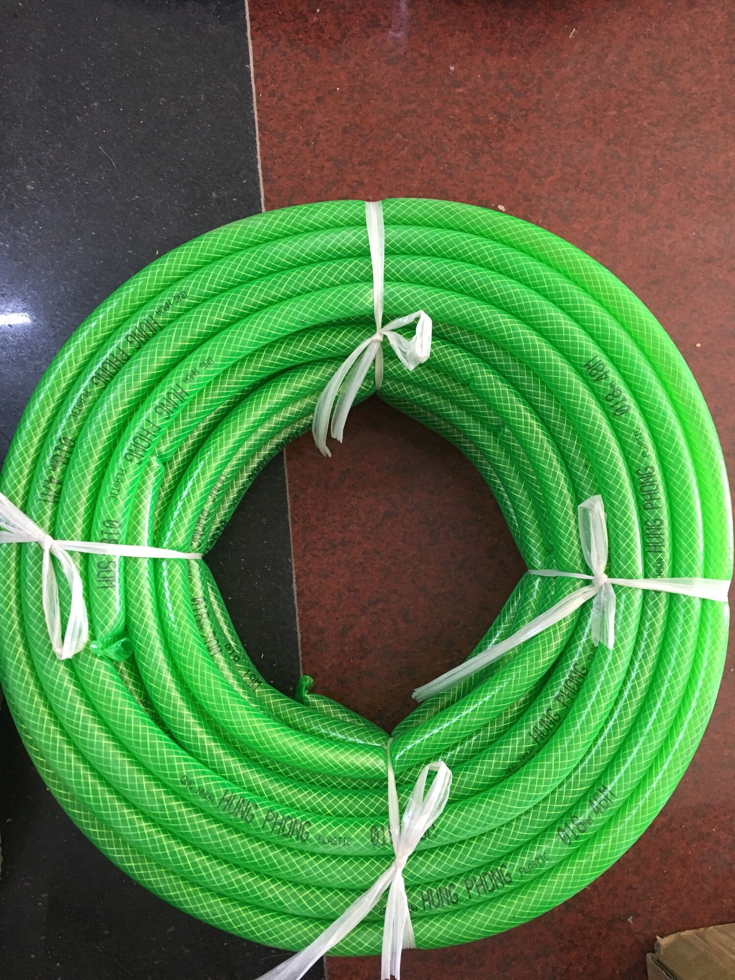 Cuộn 50m ống bơm Lưới phi 21 hàng chất lượng giá tốt