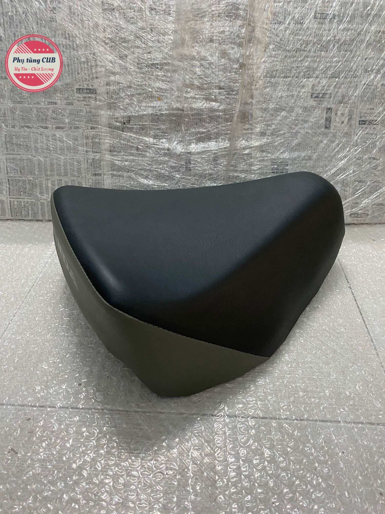 Yên trước cub 81-82-86-Custom đèn thành xám