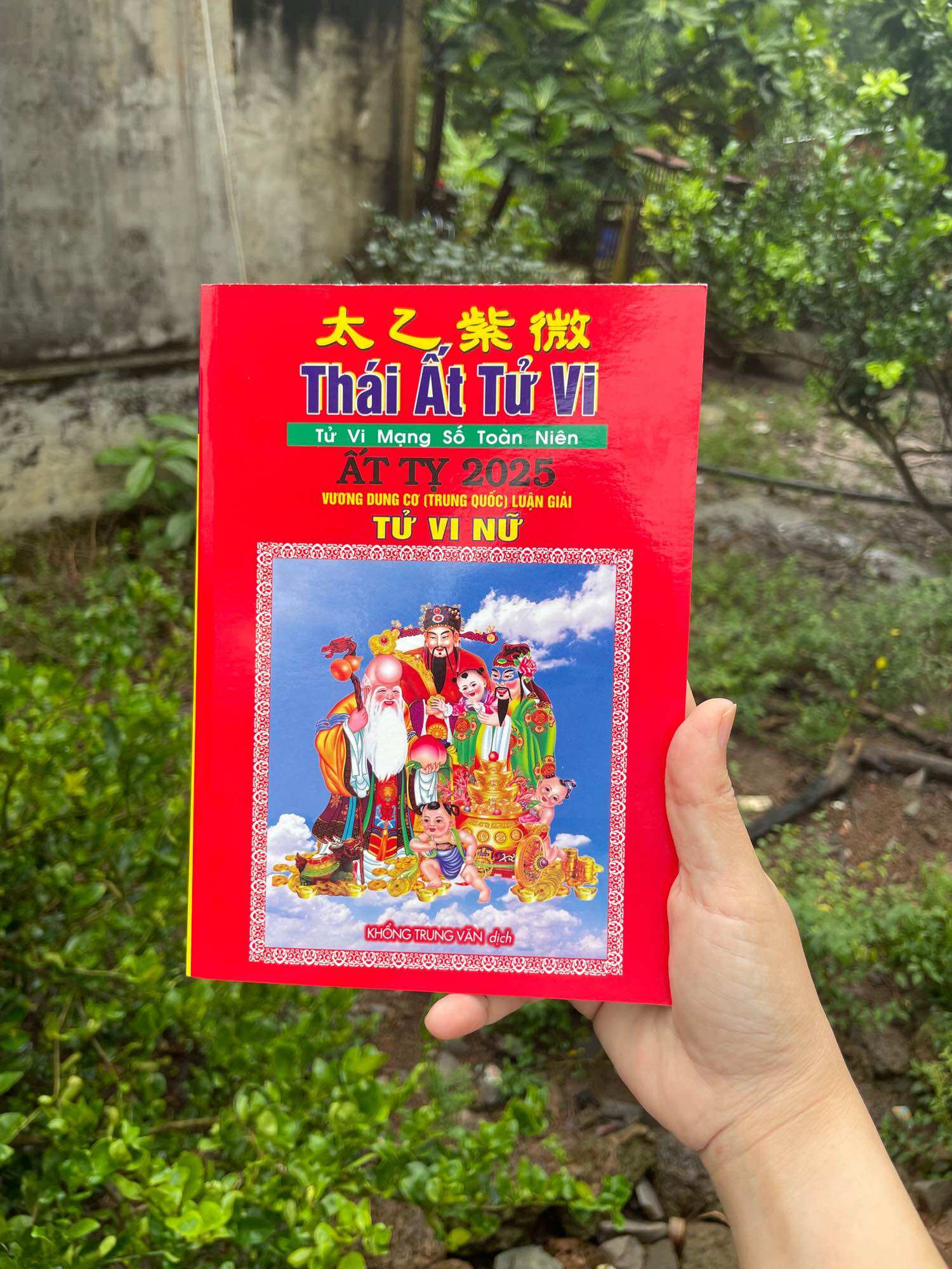 Lịch Thái Ất Tử Vi Toàn Niên 2025