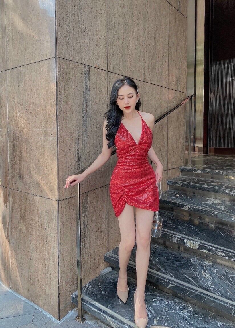 Đầm body kim sa hở lưng, freesize, dưới 55kg