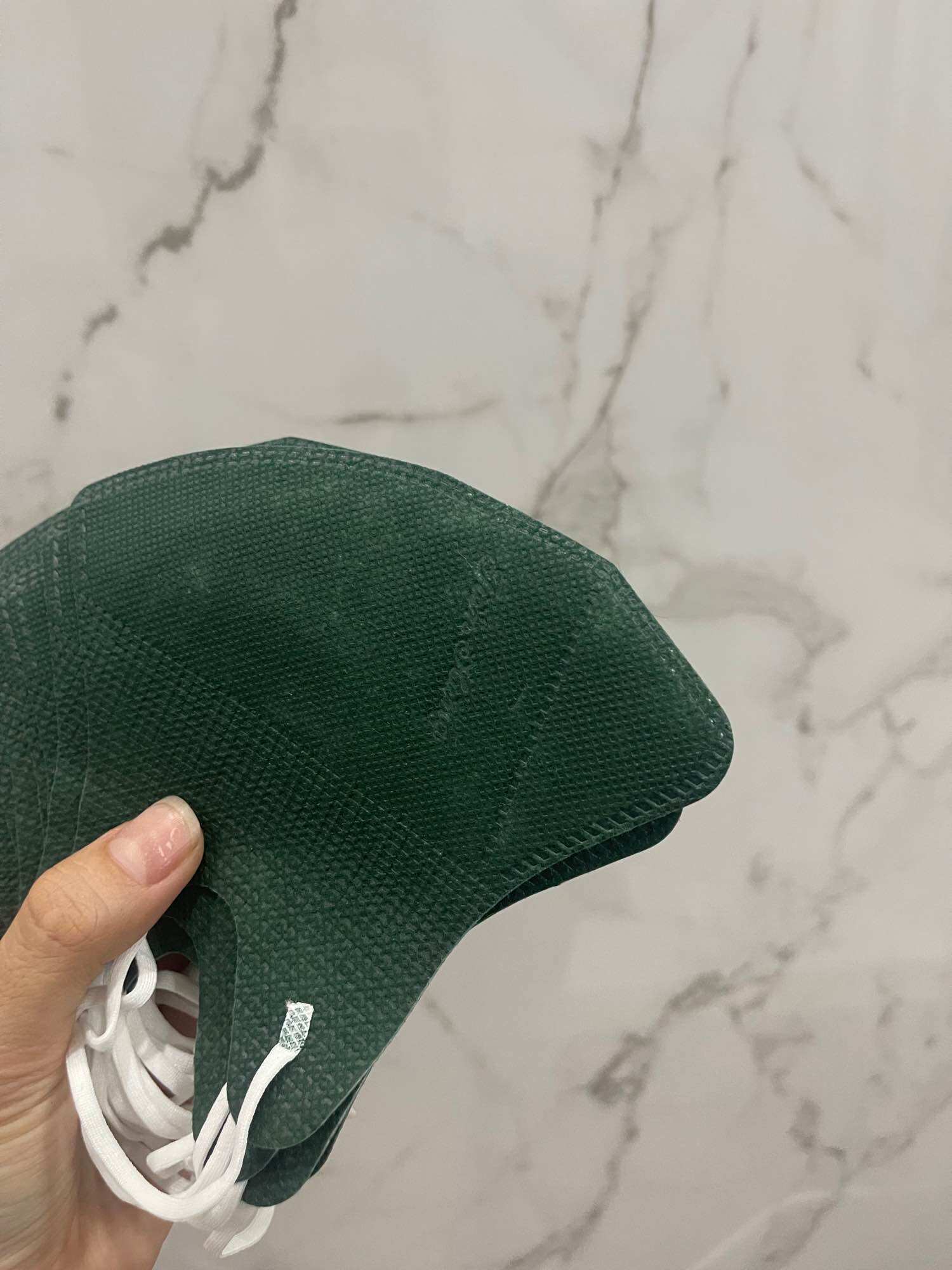 Thùng 100 cái khẩu trang 5D Tiến Hùng
