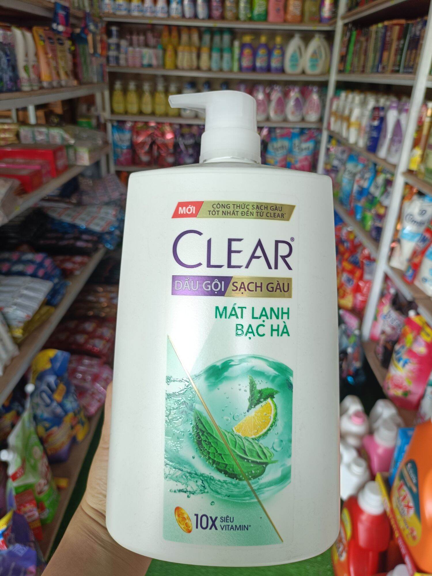 Dầu gội Clear Mát Lạnh Bạc Hà sạch gàu 1,4kg