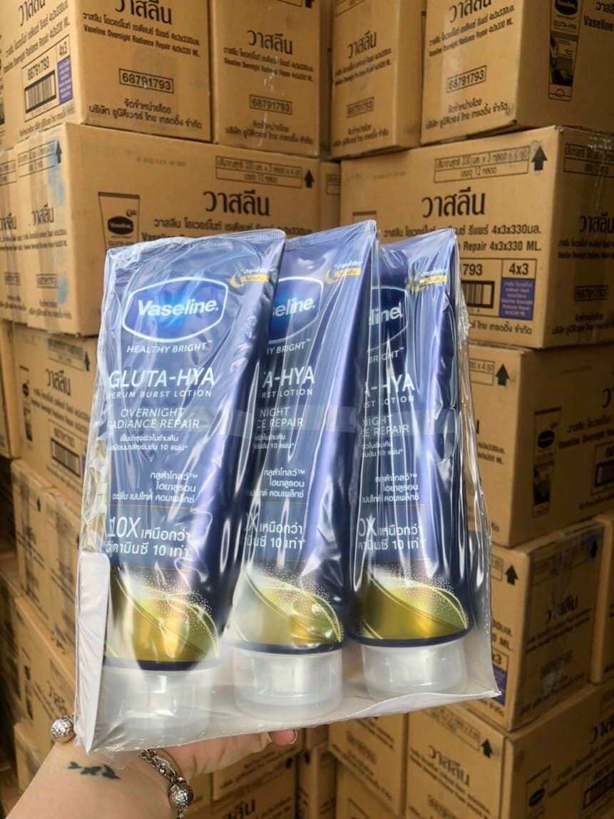 Sữa dưỡng thể Vaseline Gluta Hya serum 10x Thái Lan