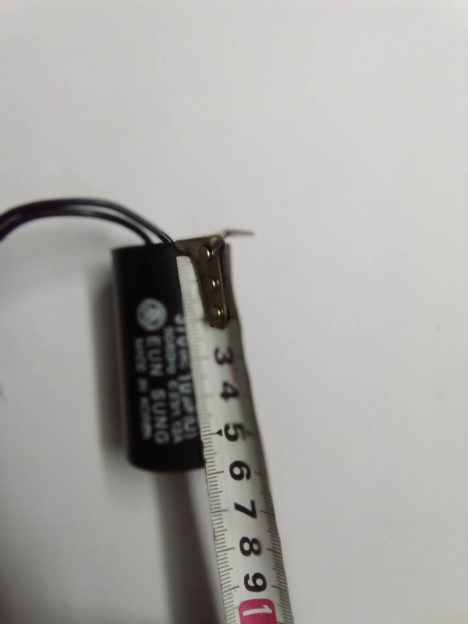 Tụ 10uF 370V Dùng Cho Động Cơ Máy Bơm